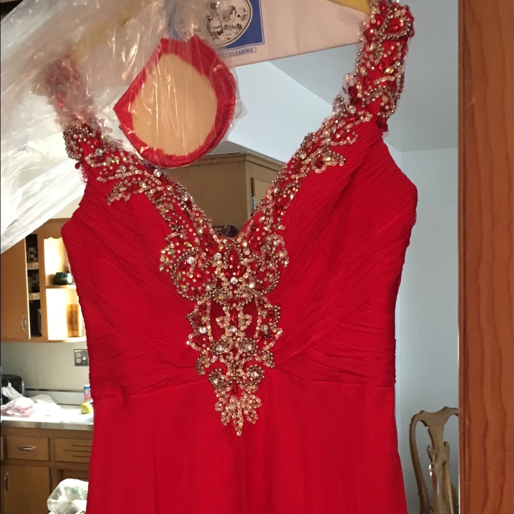 Mac Duggal prom dress,used one time